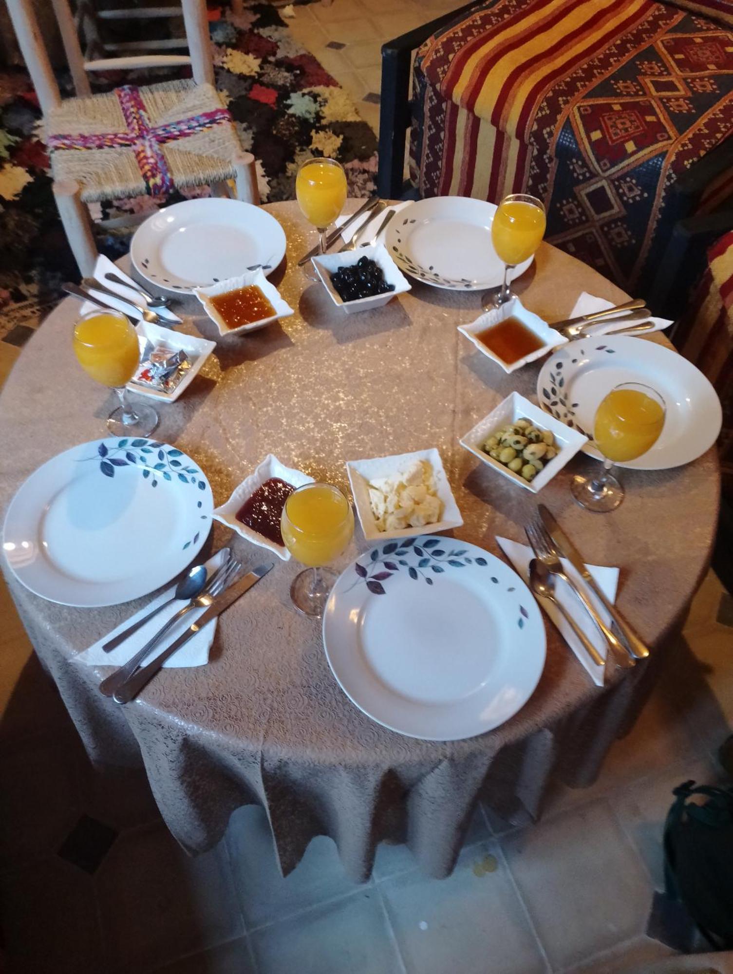 Riad Idar Ouirgane Camera foto